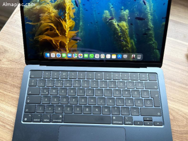 MacBook Air 13" / M2 / 16GB RAM / 256GB SSD / Garancia